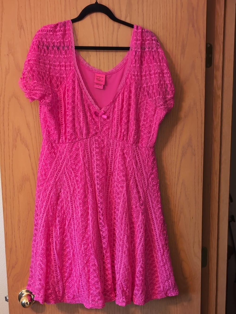 Betsy Johnson/Torrid Hot Pink Lace-Trim Top